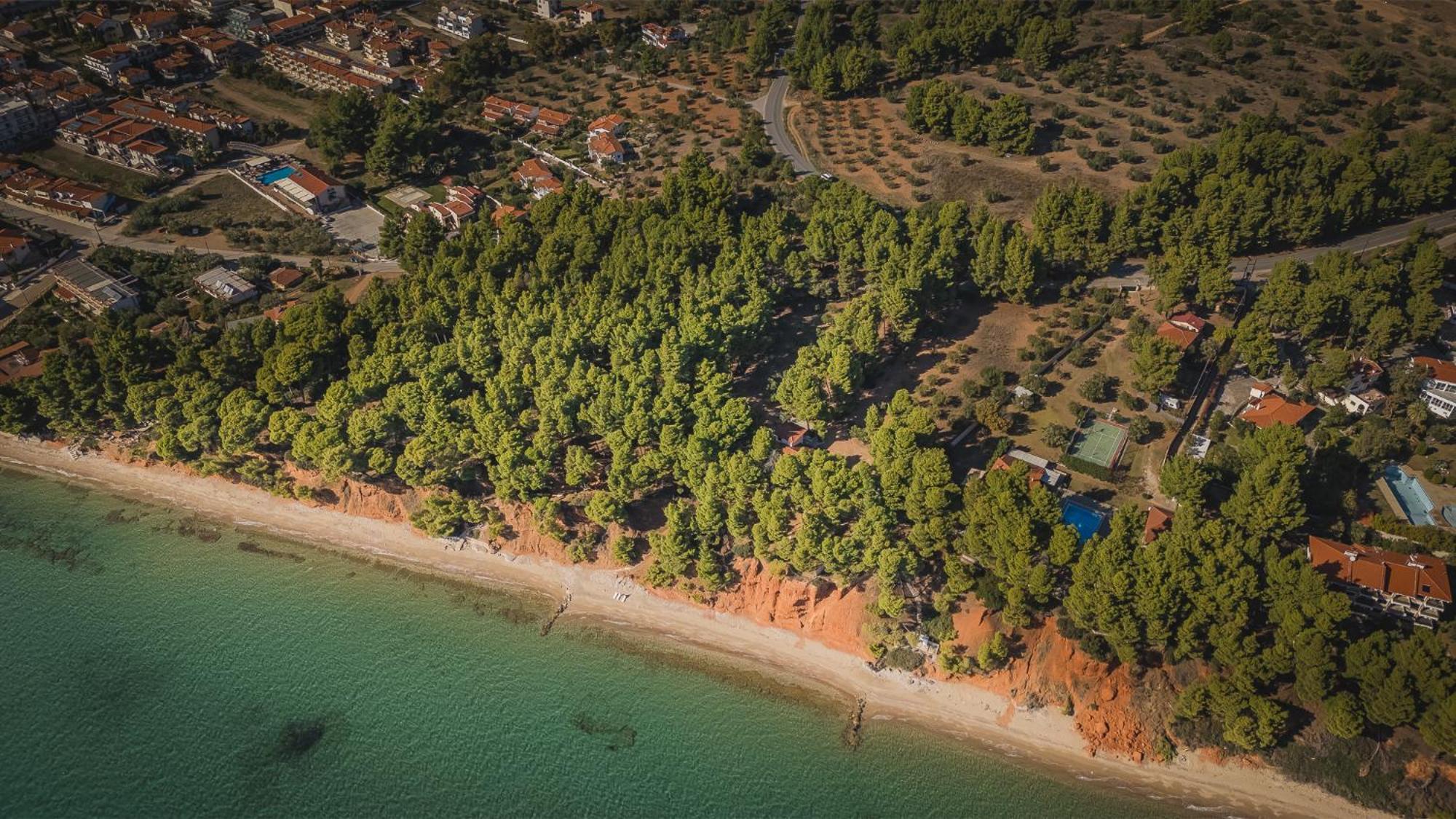 Squirrel Beach Front Villa, Metamorfosi Dış mekan fotoğraf
