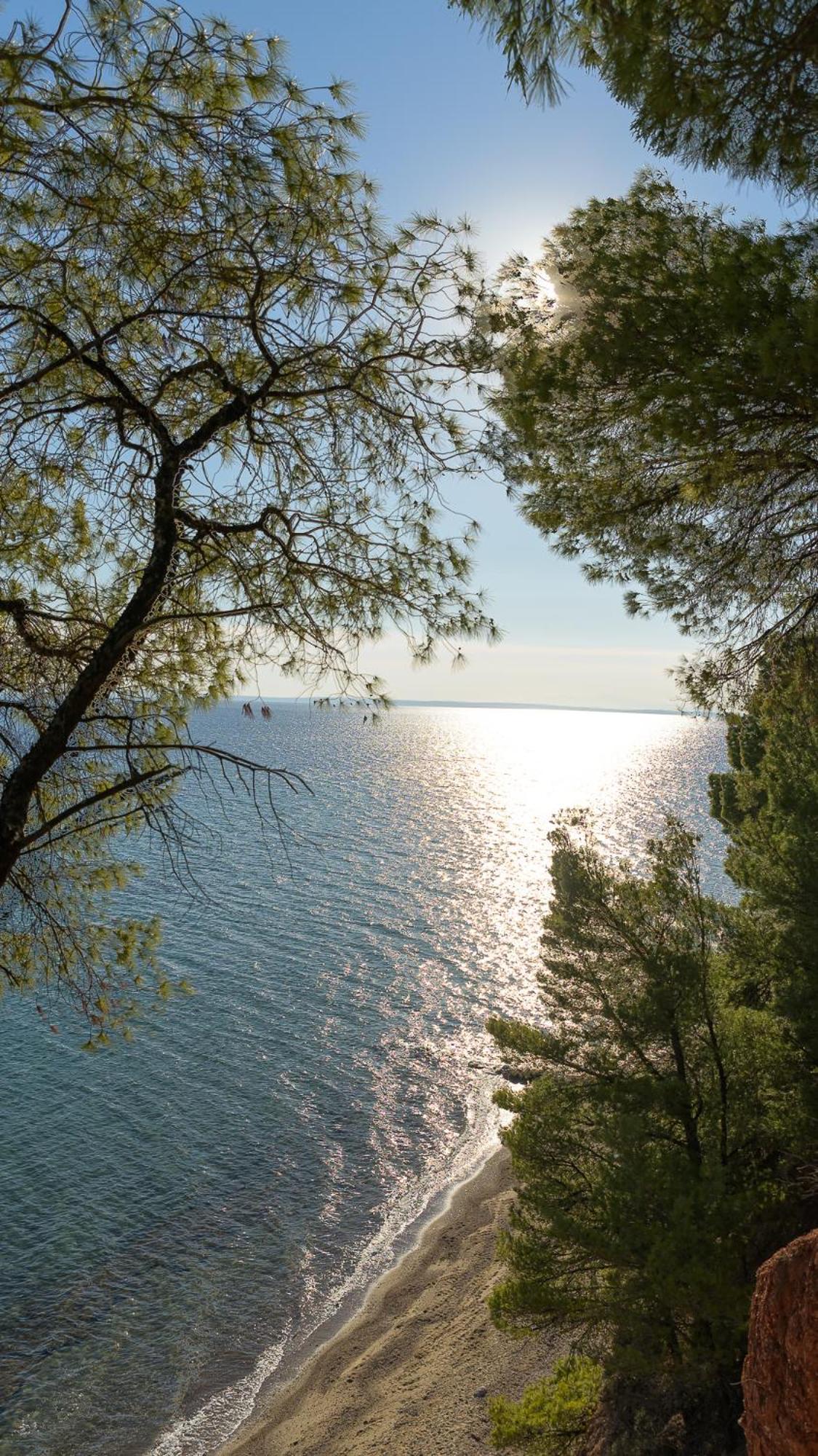 Squirrel Beach Front Villa, Metamorfosi Dış mekan fotoğraf
